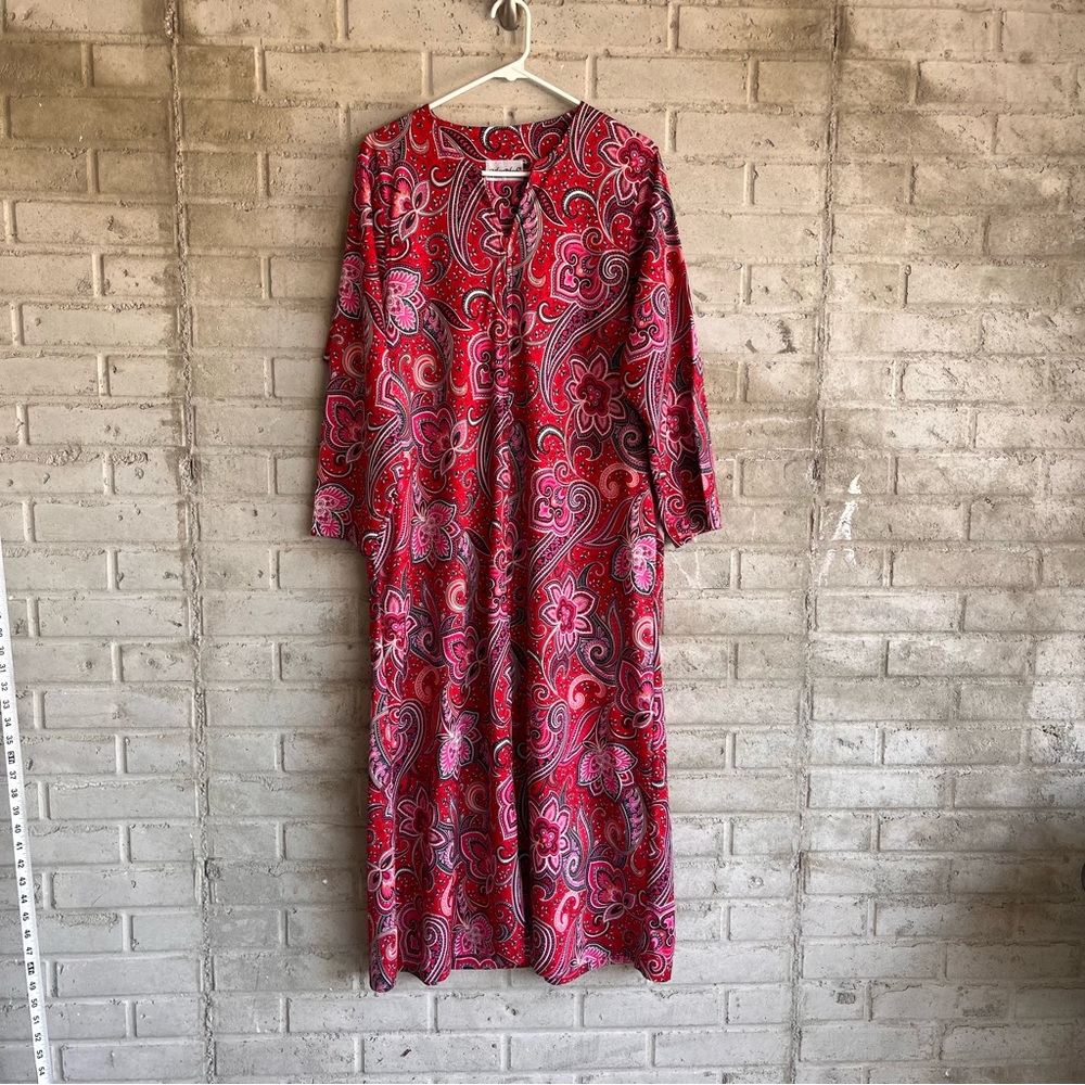 Anthony Richard’s Vintage Paisley Red Women's sleepdress